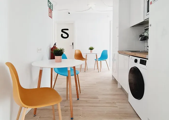 Miribilla 招待所 3*